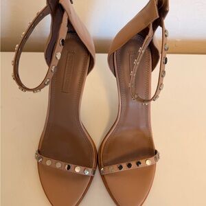 BCBGMaxAzria Tan Heels with Silver Details